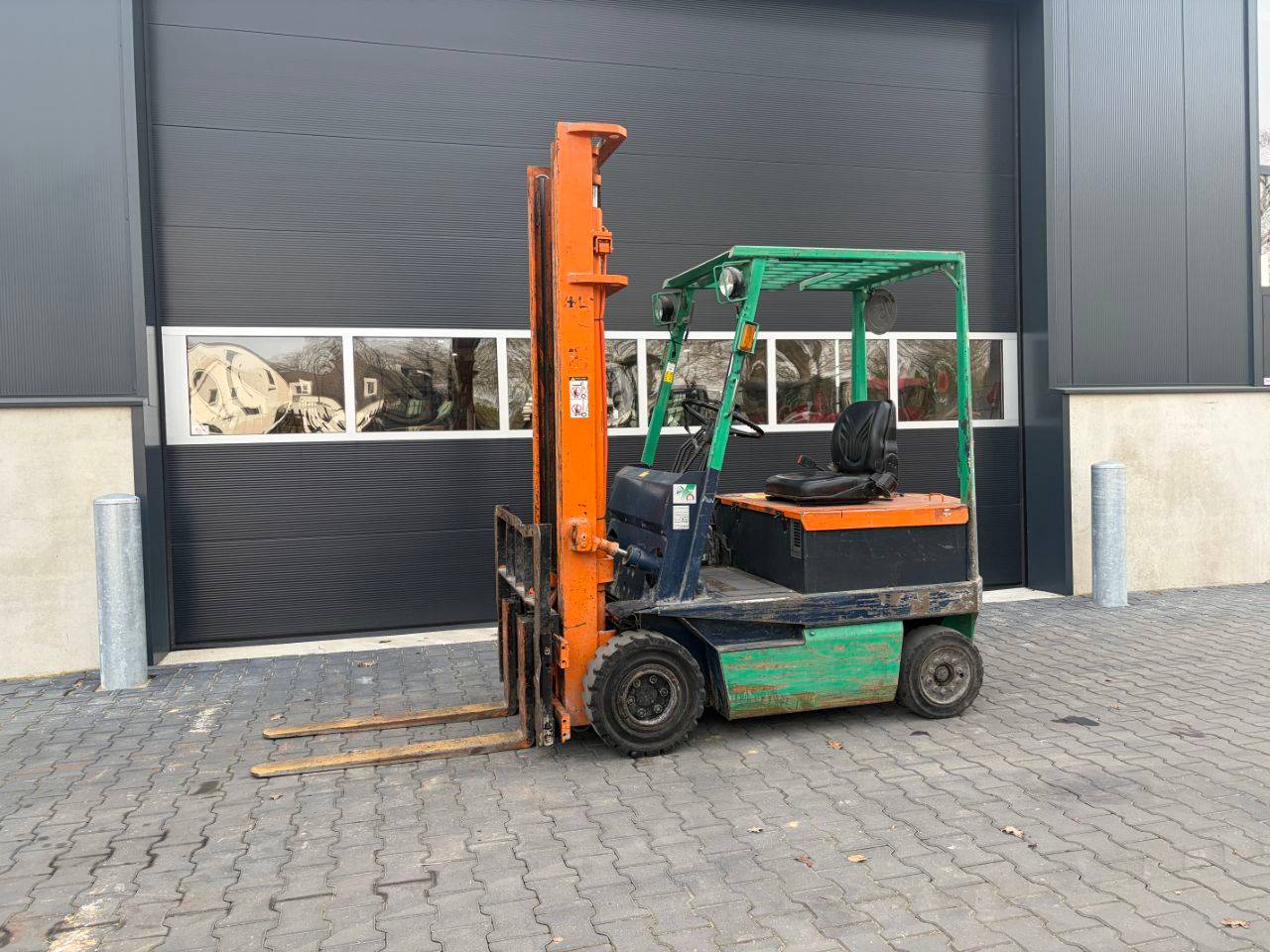 Toyota 4FB20 Electric Forklift 2000kg 4.0m 1989