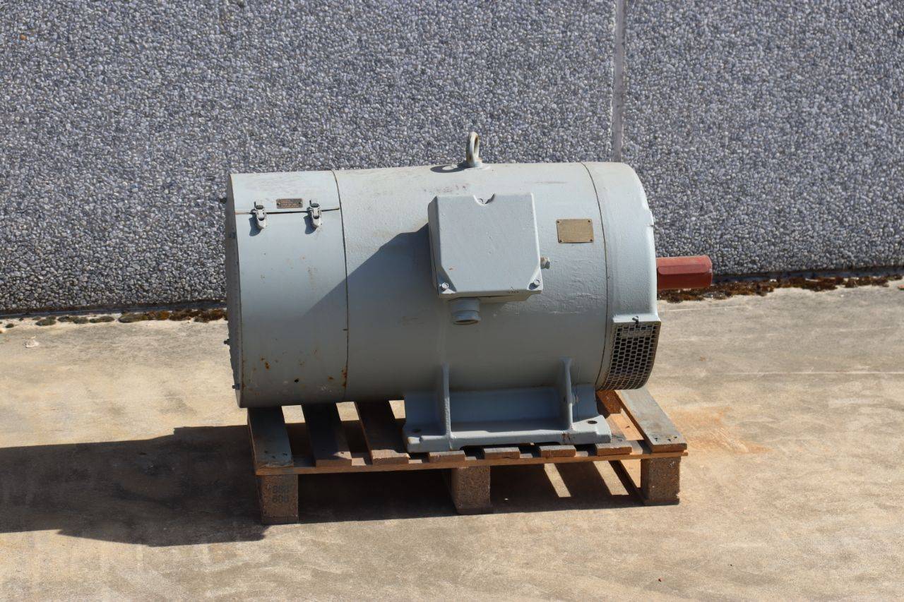 Generator VEM 3SBE255-4 75kVA