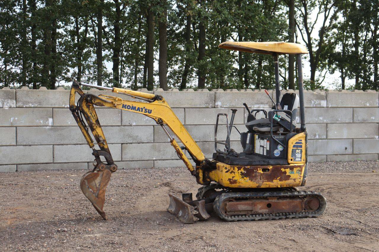 Miniescavatore Komatsu PC18MR-2 Diesel 11,8 kW