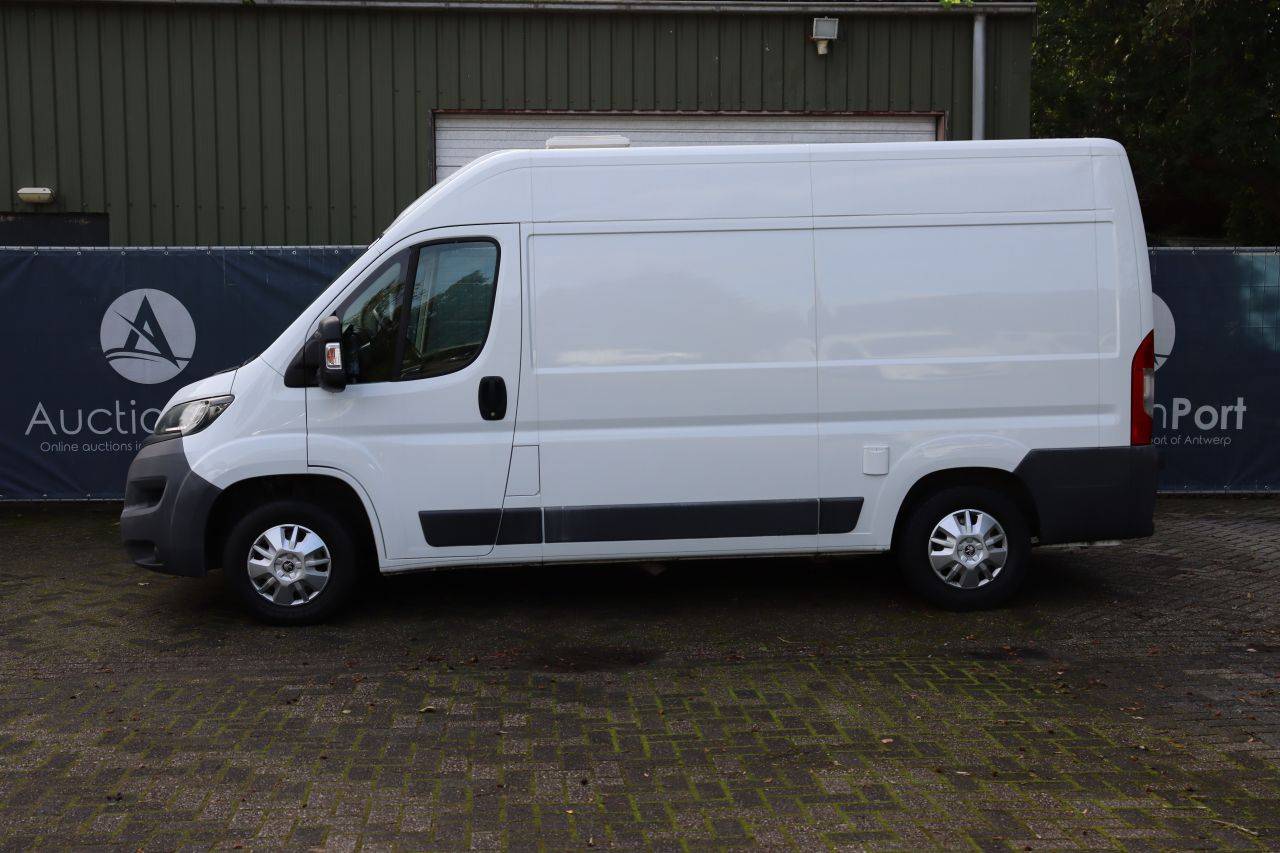Peugeot Boxer Diesel Van 131 PS 2015