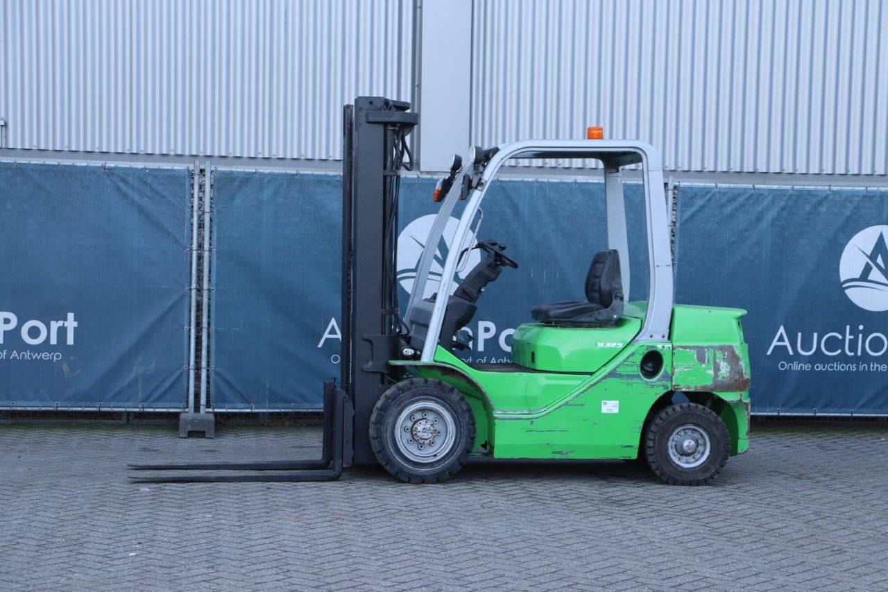 Forklift CESAB M325D Diesel 2500kg 2015