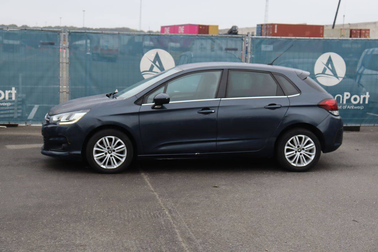 Passenger car Citroen C4 Diesel 92hp 2015 (Margin)