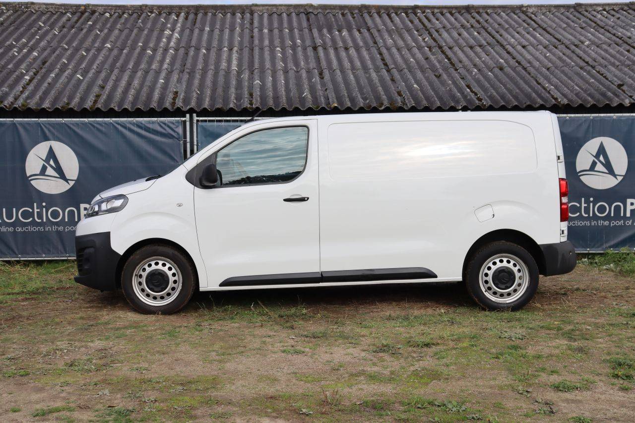 Citroën Jumpy Diésel Furgón 123cv 2021