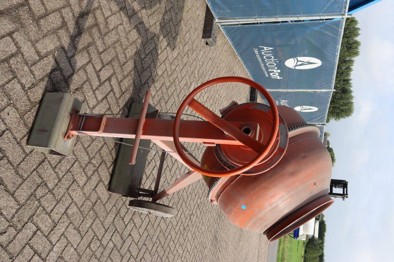 image of the lot