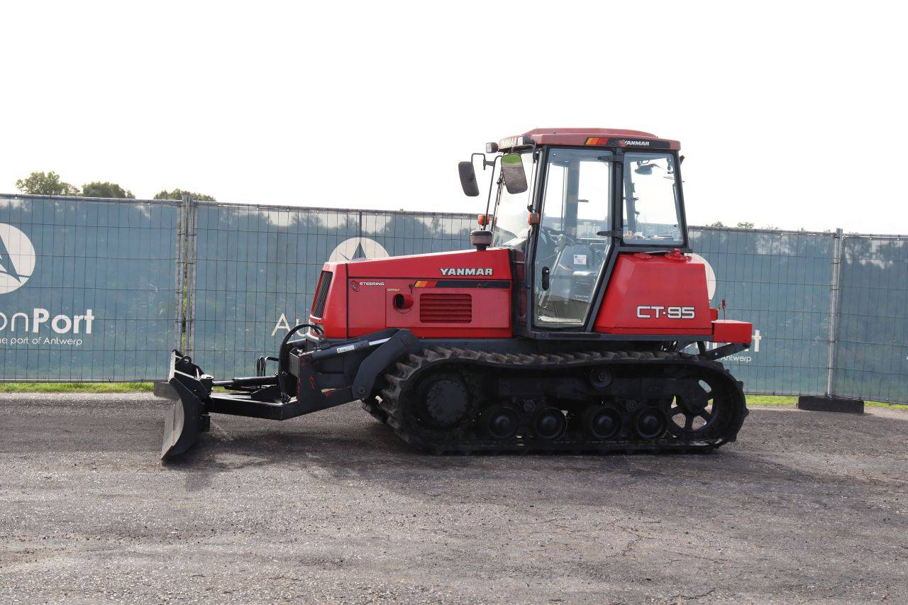 Tractor Yanmar CT-95 diésel 70 kW