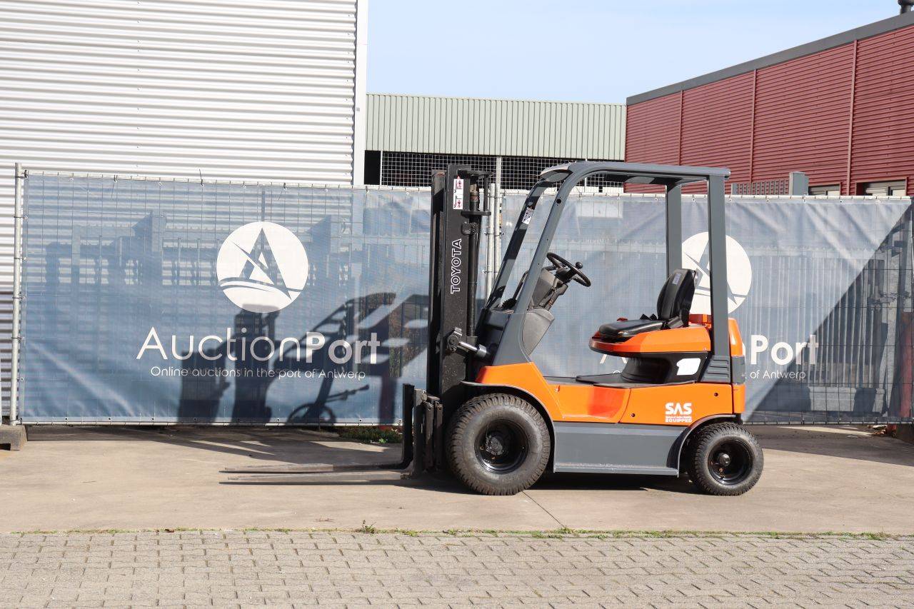 Gabelstapler Toyota FB10 Diesel 1000kg 3,1m 2002