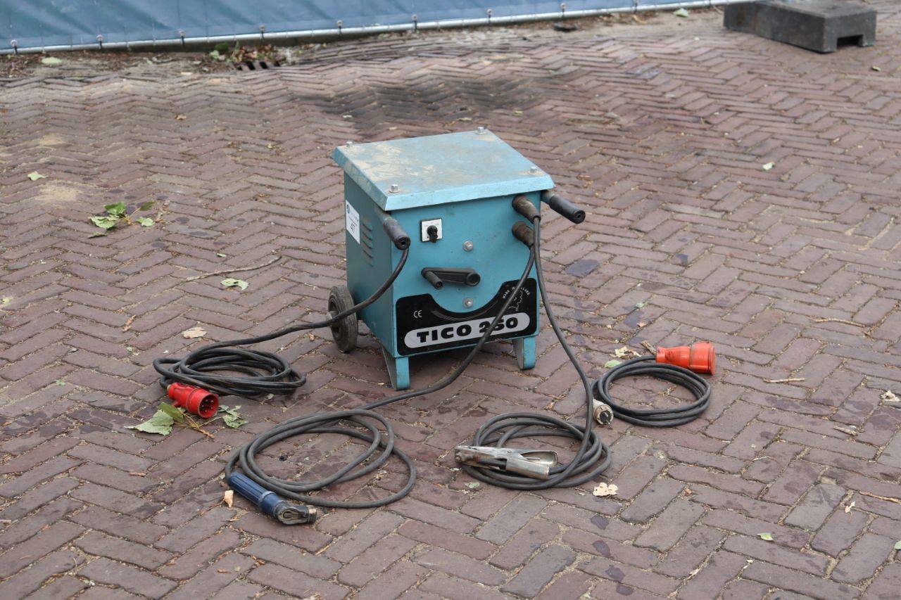 Welding machine TICO 250 Electric