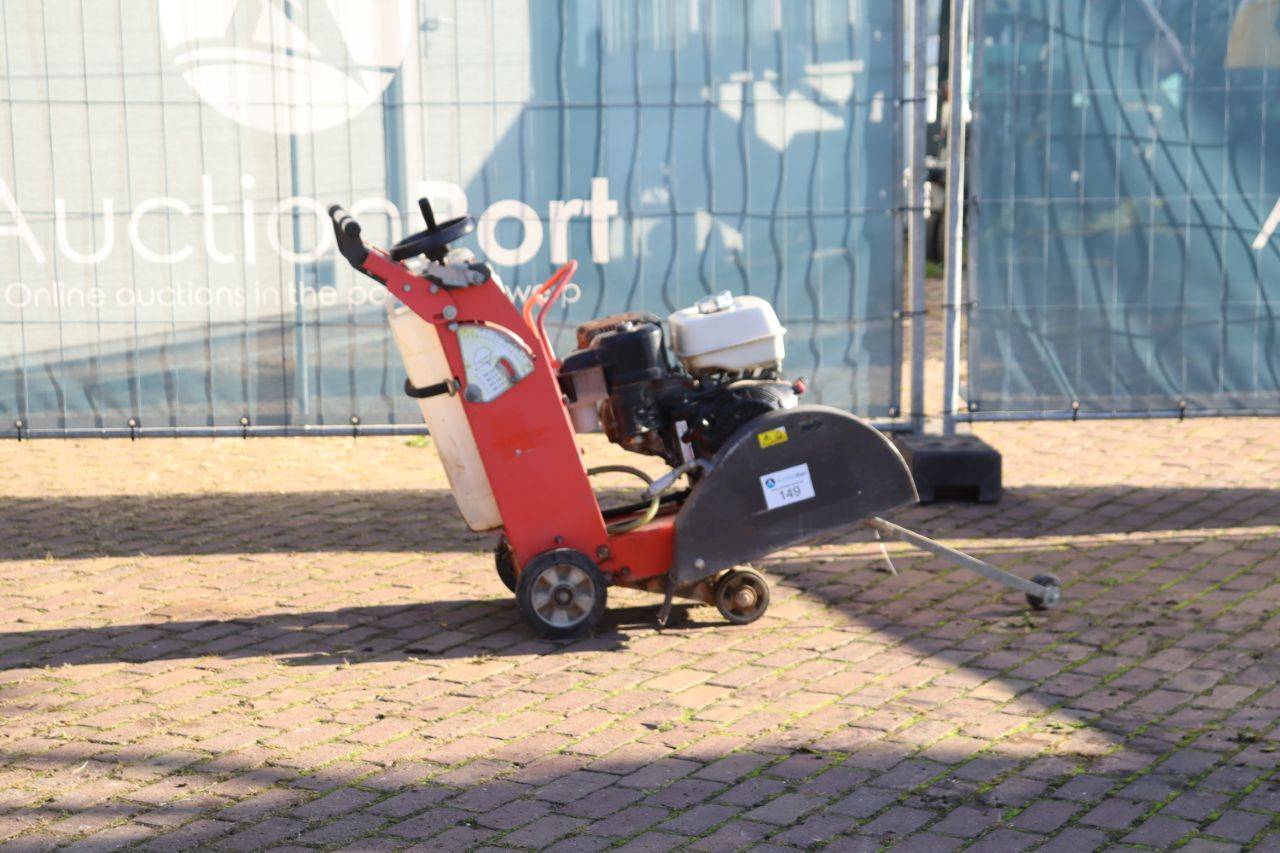 Concrete cutter Husqvarna FS400LV Petrol 2011
