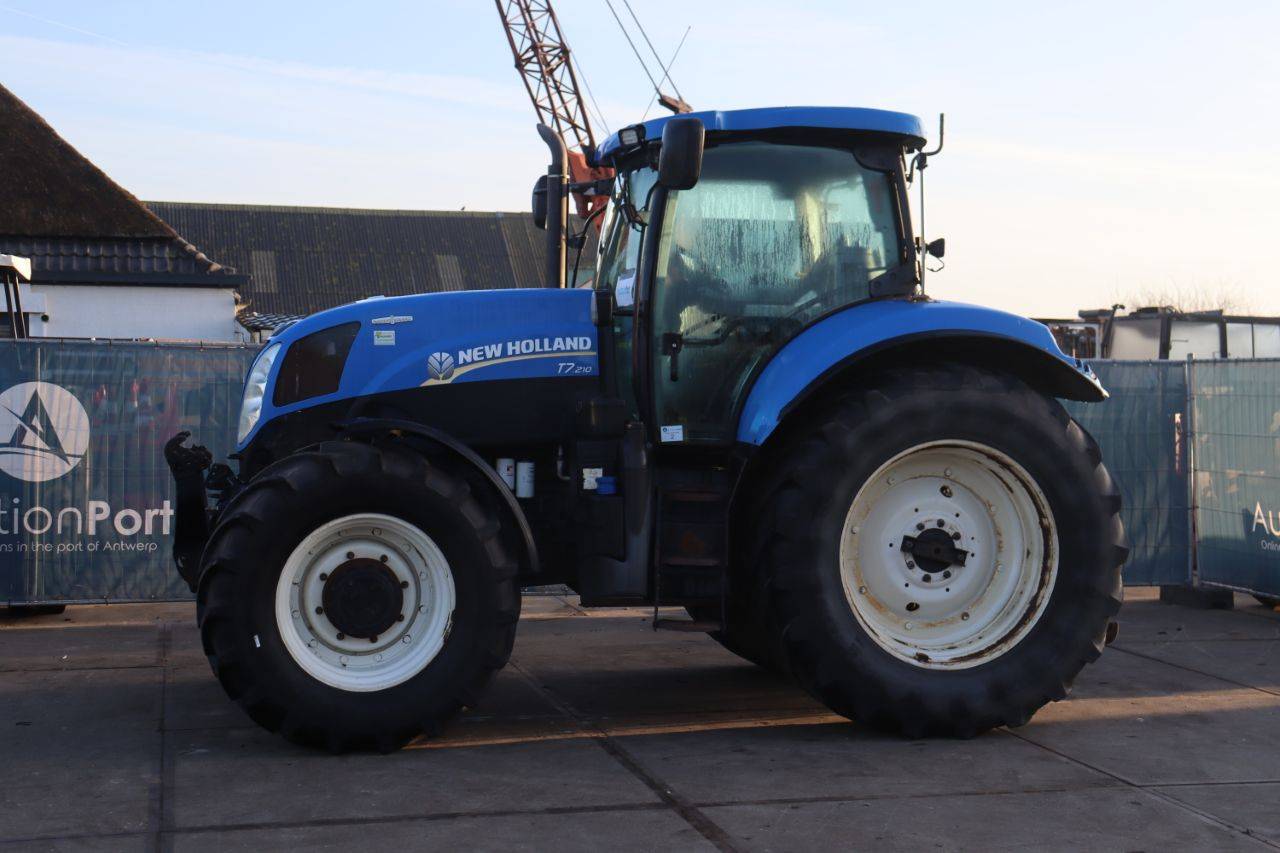 Tractor New Holland T7.210 Diesel 154kW 2011