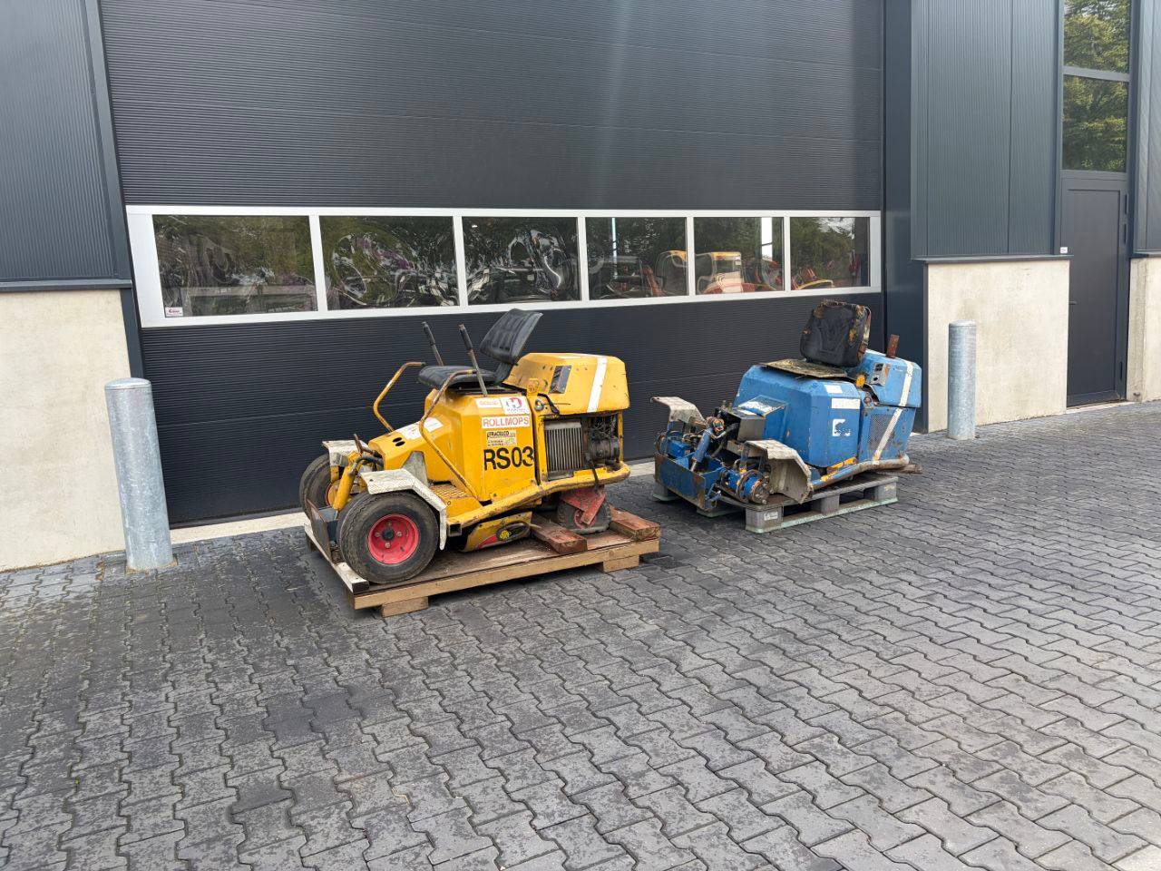 Mini shovel Rollmops 13.4kW 2000 2 pieces