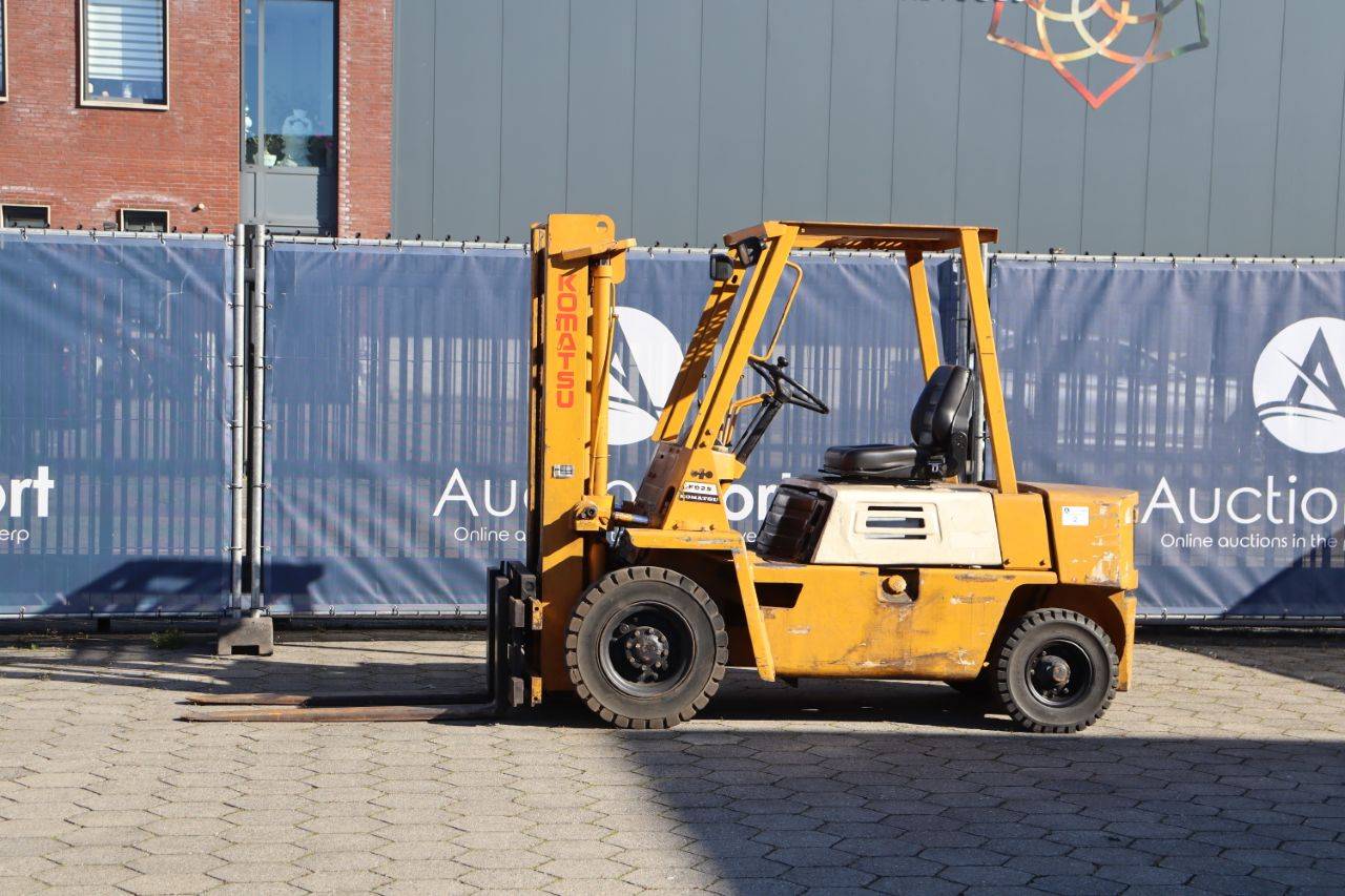 Carrello elevatore Komatsu FD20-7 Diesel