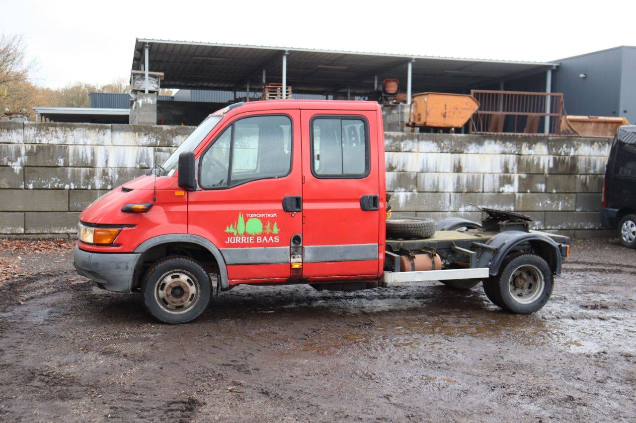 BE Tractor Iveco Daily 40C Diesel 125hp 2004 