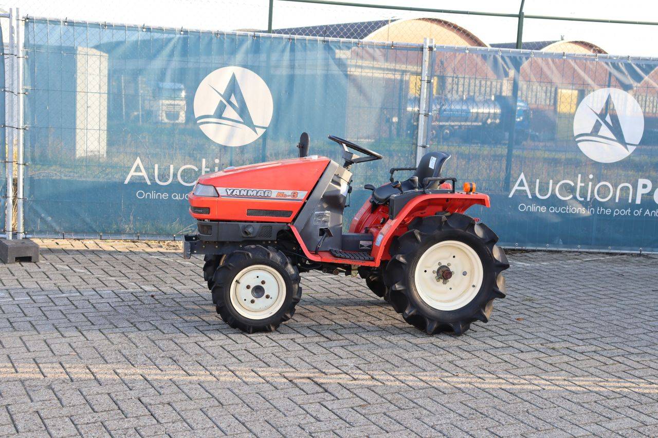 Minitraktor Yanmar Ke-3D Diesel 13,5 PS