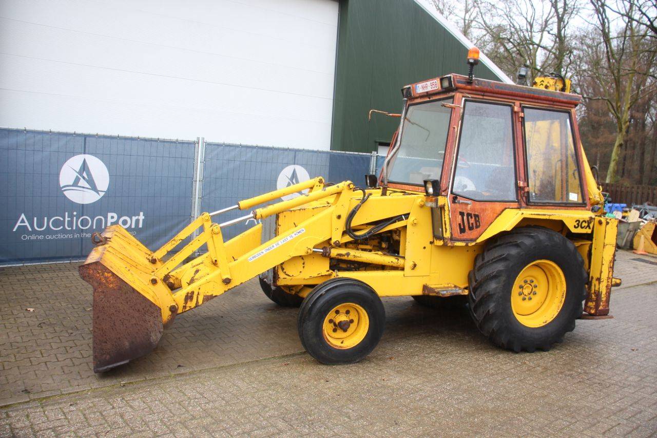 JCB 3CX Diesel 70kW Backhoe Loader