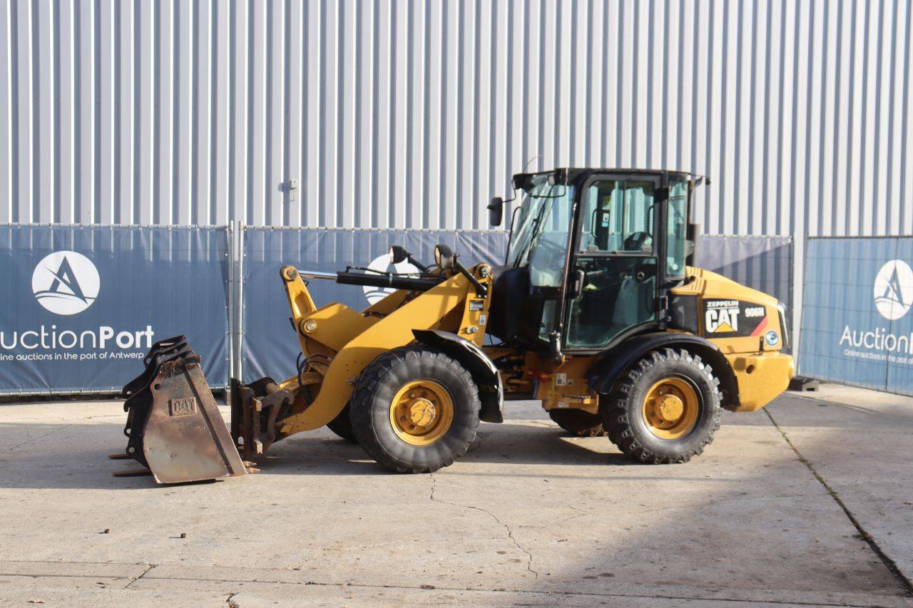 Wiellader Caterpillar 906H Diesel 2011