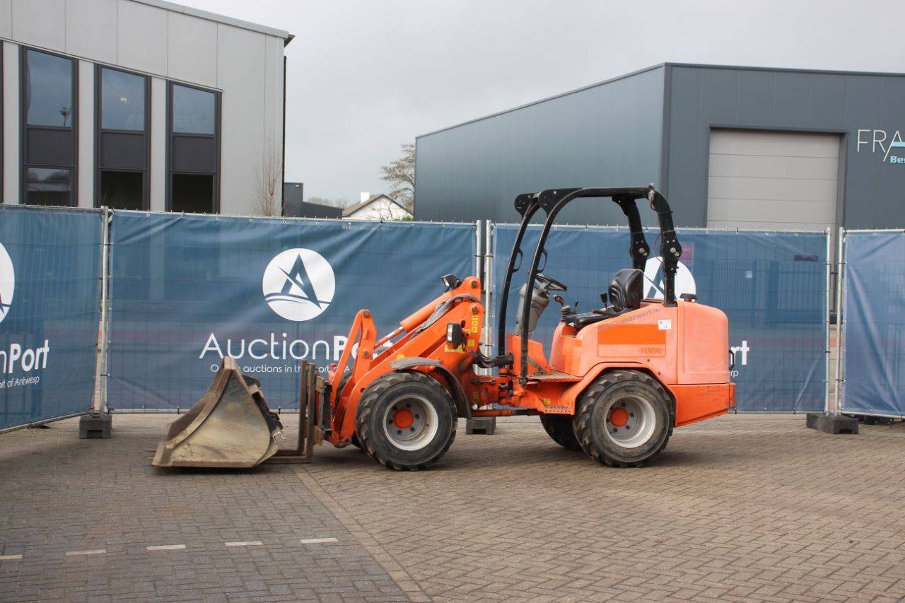 Articulated loader Schäffer 2436 Diesel 2011