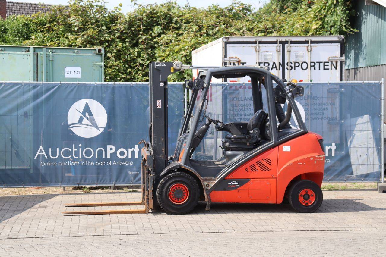 Forklift Linde H25D-02/600 Diesel 2500kg 7.0m 2018