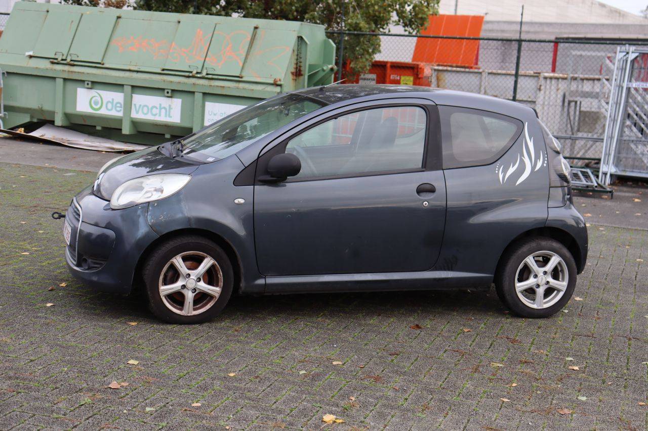 Passenger car Citroen C1 Petrol 68hp 2011 (Margin)