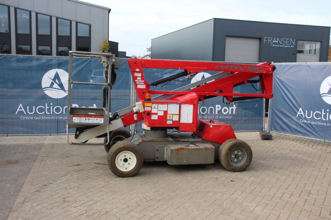 Articulating boom lift Niftylift HR12 Diesel 2015