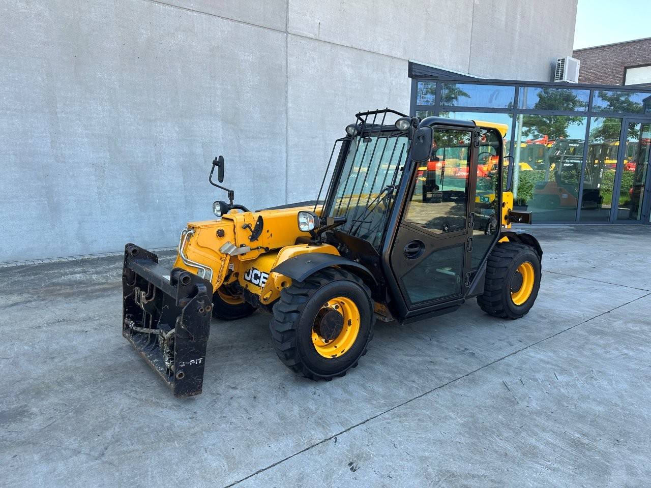 JCB 525-60 Diesel Telehandler 2500kg 7m 2015