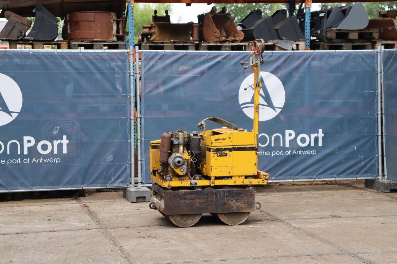 Compactor Hatz DM 702 Diesel