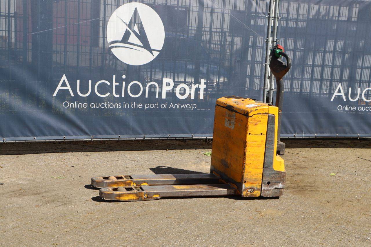 Pallet truck Jungheinrich EJE 116 Electric 1600kg 2012