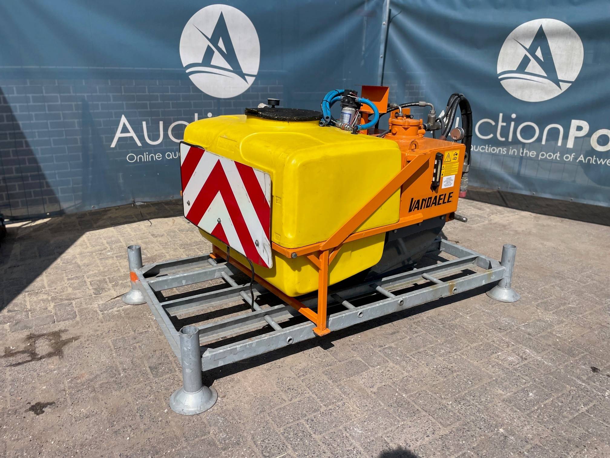 Vandaele hydraulic unit