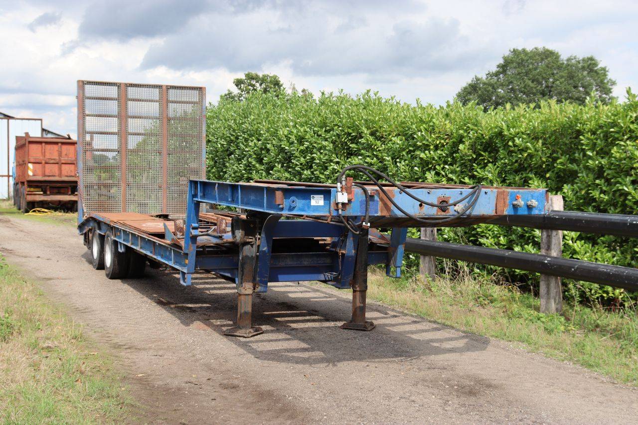 Semi-Dieplader MOL 1112-15V-20-32 32000kg 1970