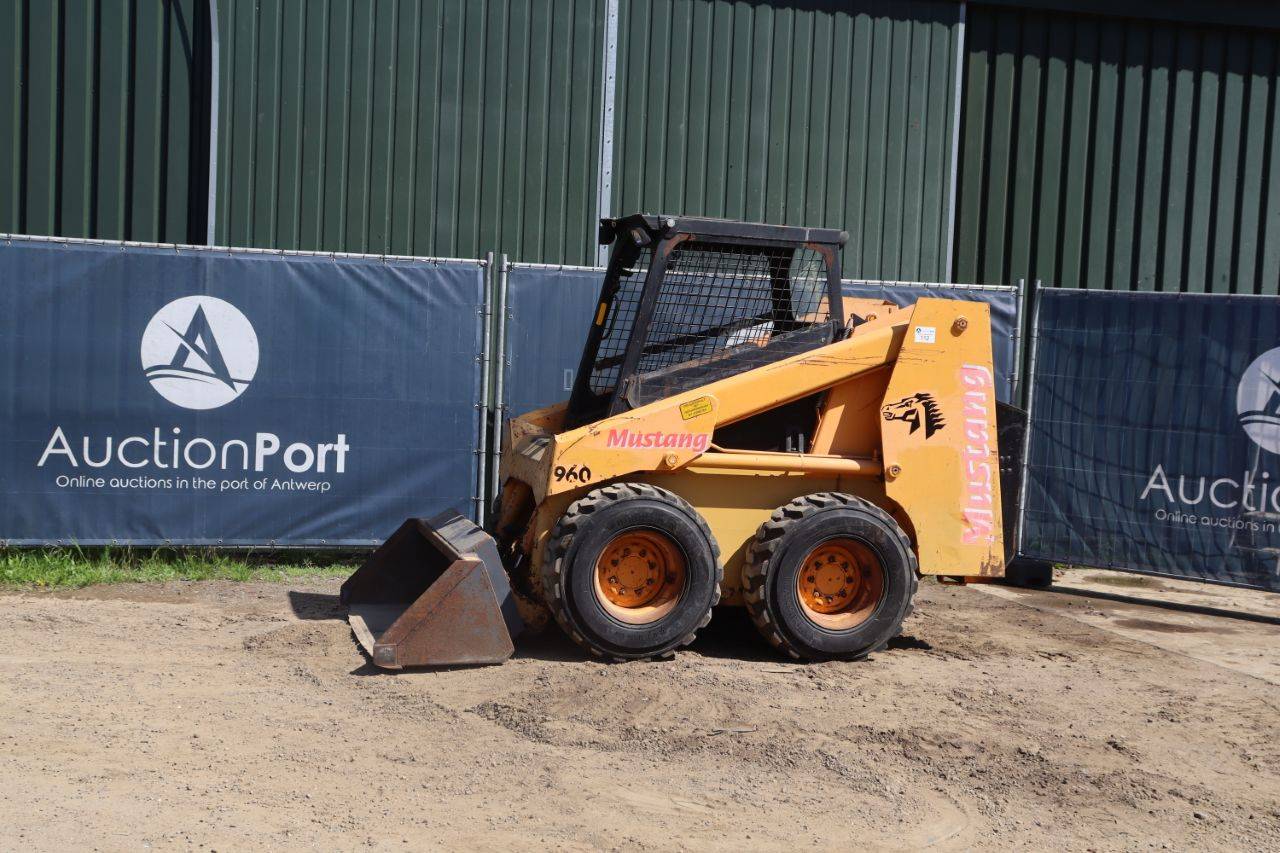 Skid steer loader Mustang 960 Diesel