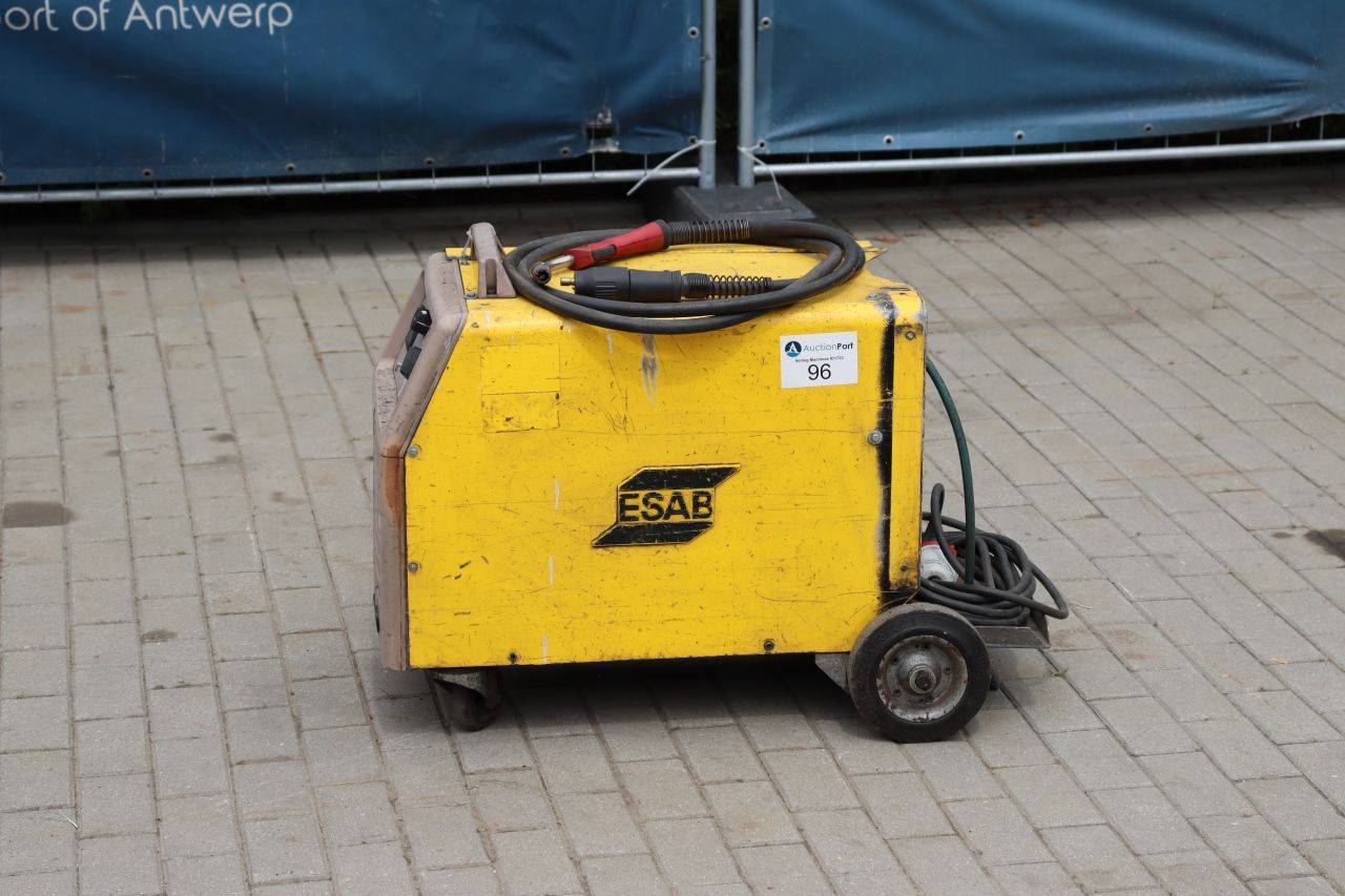ESAB LKB 265 4WD Welding Machine
