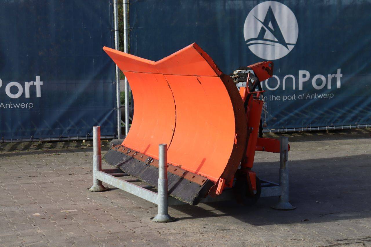 Snow plow Boxer PU2600