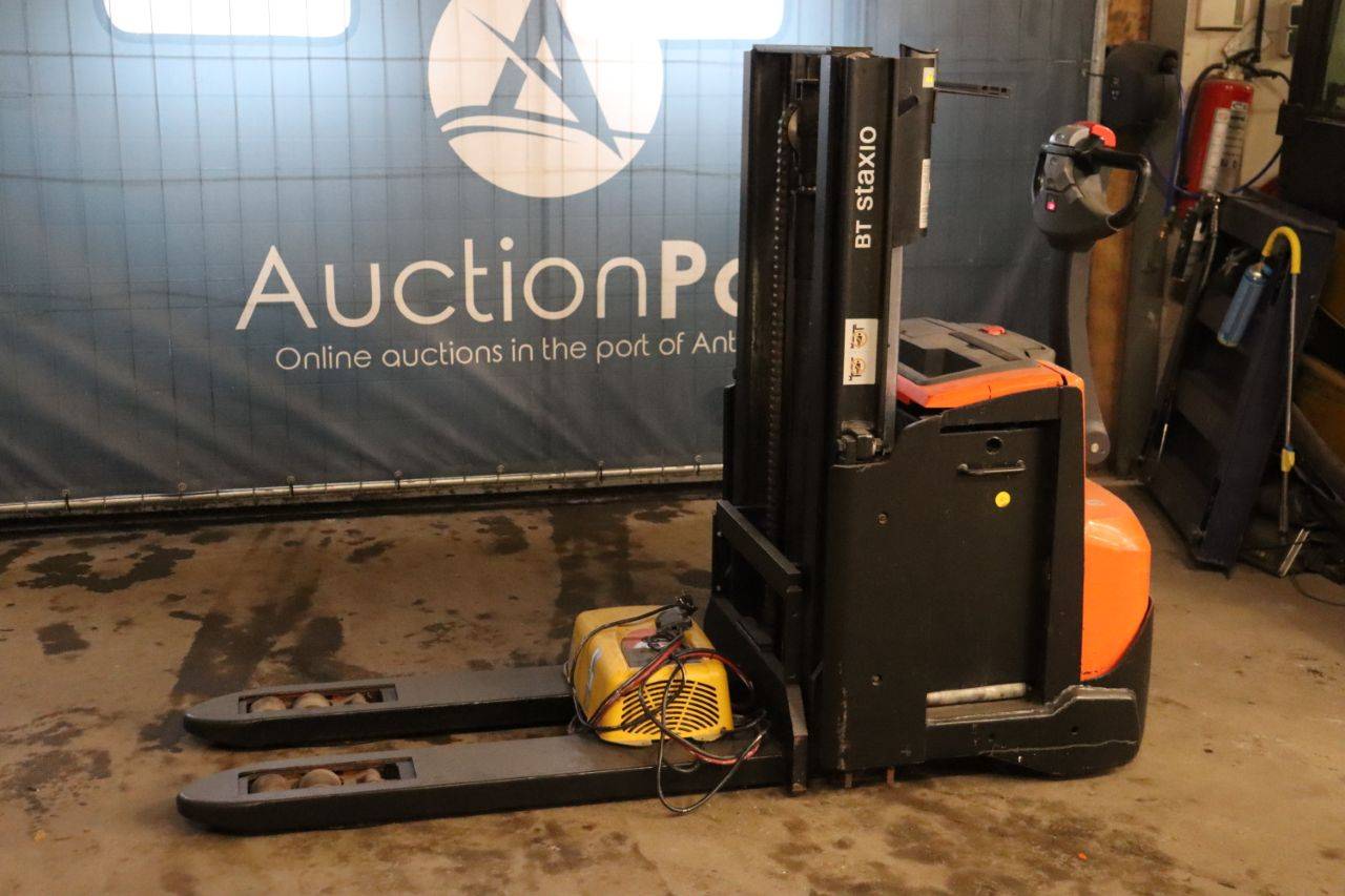 Stacker BT BT Staxio Electric
