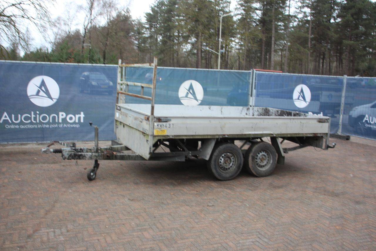 Peters PPT 2700kg trailer 2010
