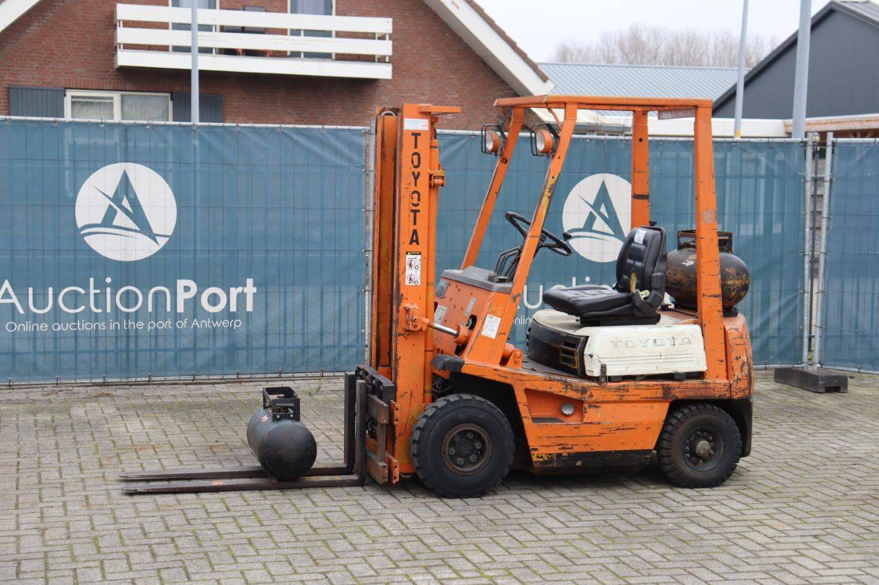 Heftruck Toyota 42-4FG15 LPG 1500kg 3.0m 1999