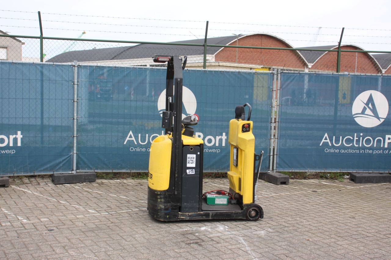 Hyster LO5.0T Electric Tractor 5000kg 2018