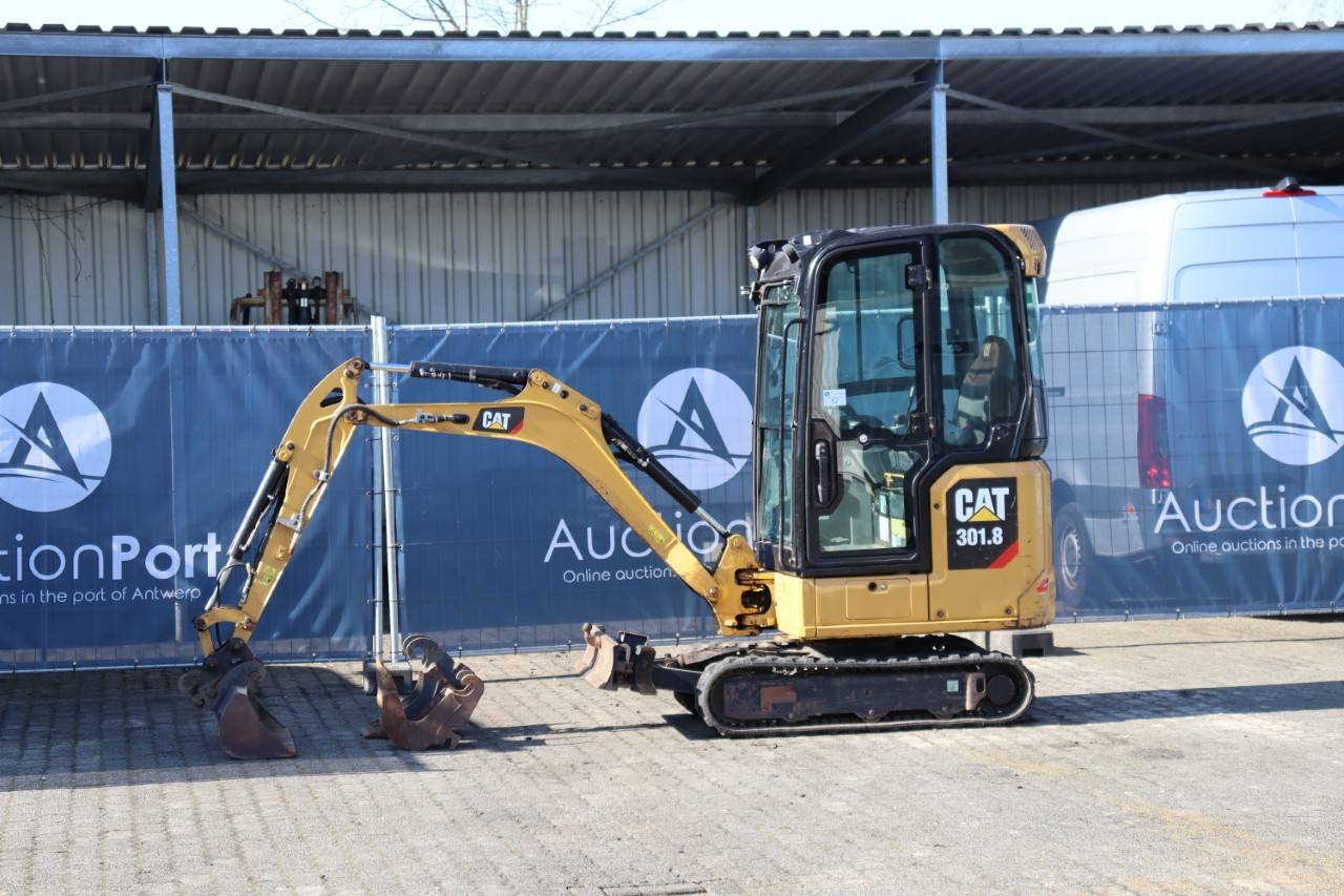 Mini excavator Caterpillar 301.8 Diesel 16kW 2019