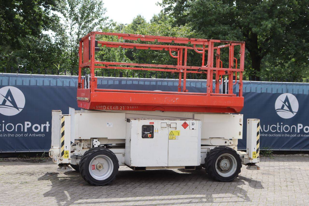 Scissor lift Genie GS-3369 Diesel 12m 2012