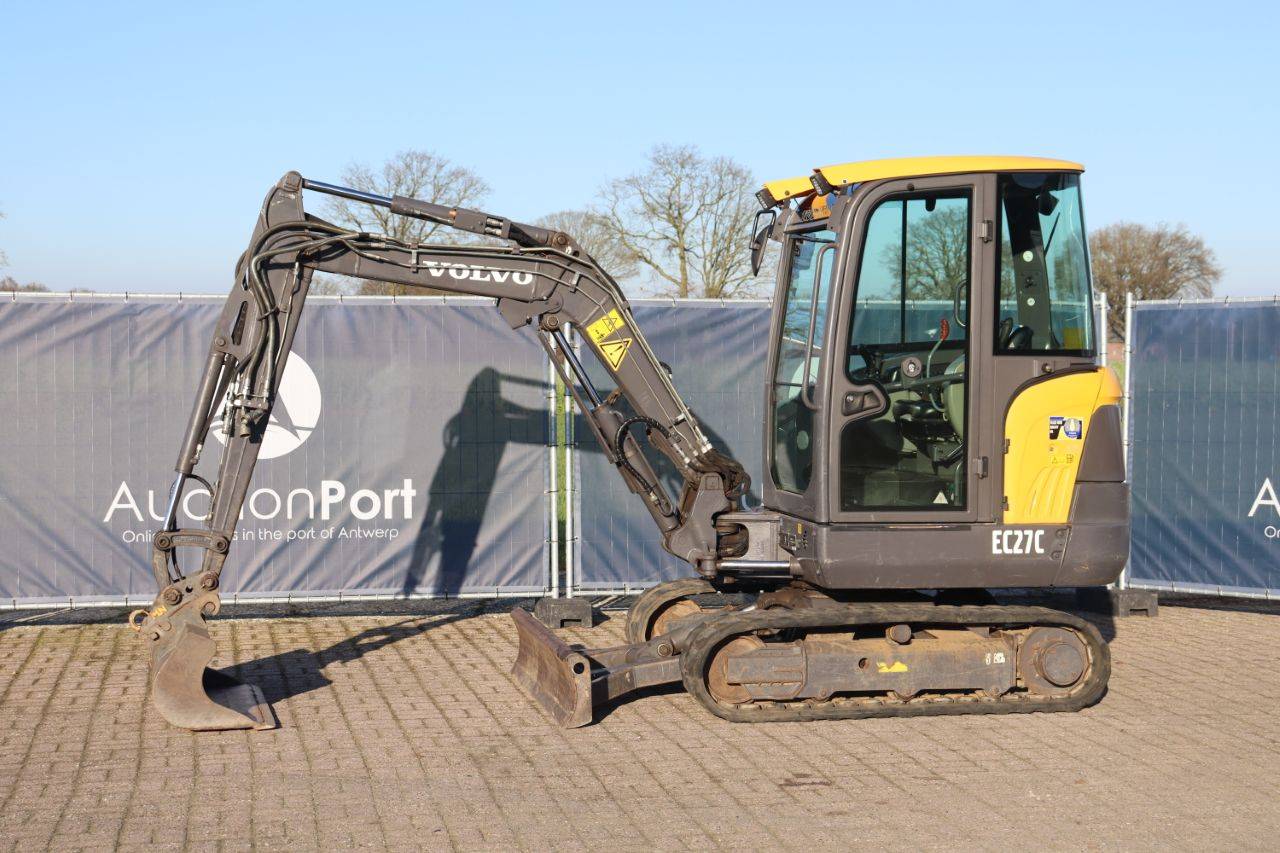 Crawler excavator Volvo EC27C Diesel 19.7kW 2011