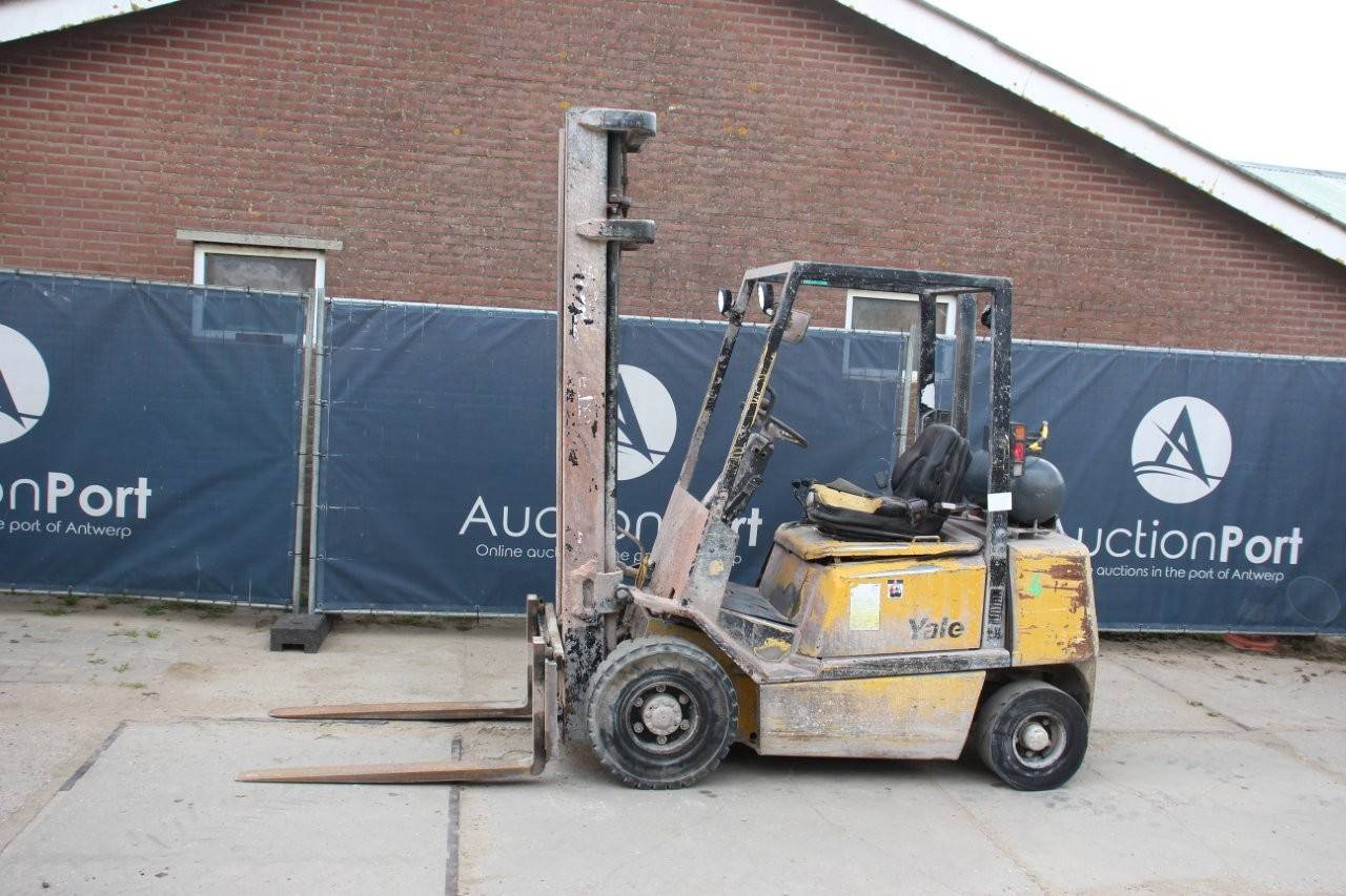 Forklift Yale GLP25TFE2370 LPG 3000kg 4.0m 2003