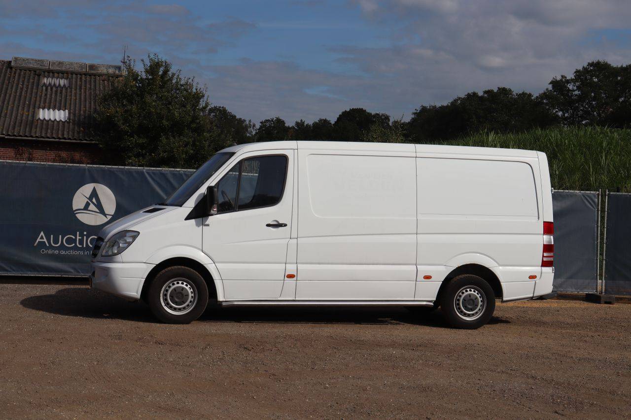 Van Mercedes-Benz 906 KA35 SPRINTER 316CDI Diesel 163hp 2010