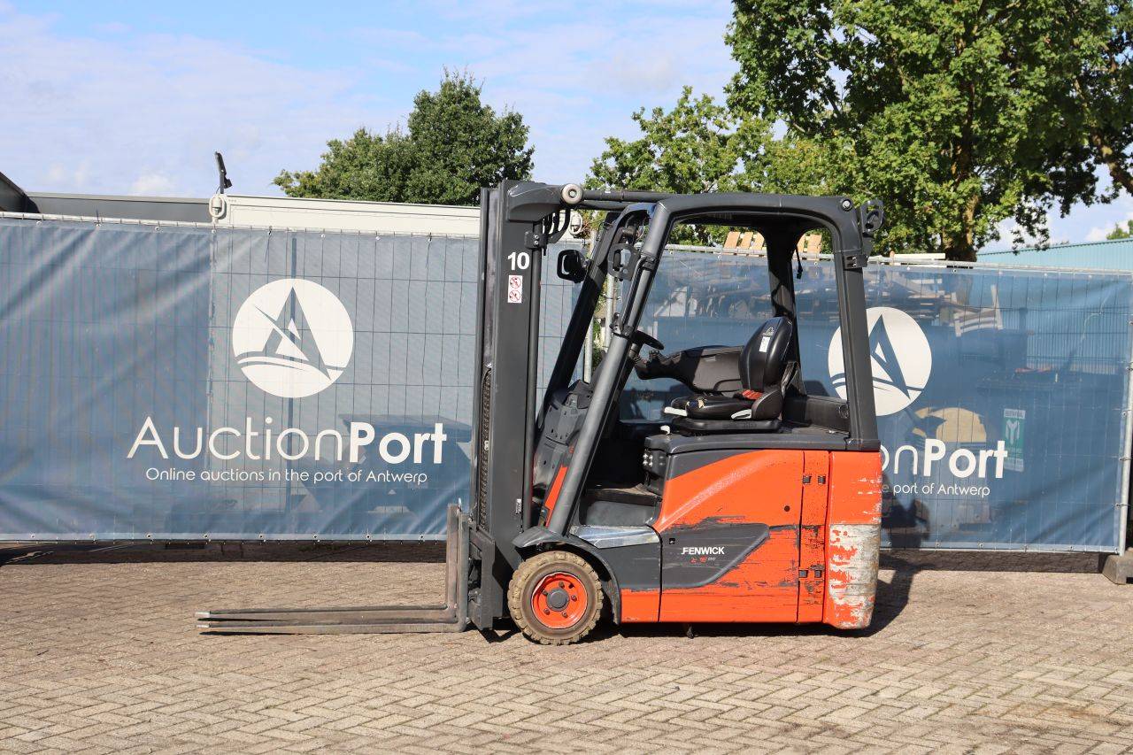 Carrello elevatore Fenwick-Linde E16H-02 elettrico, 1600 kg, 4,6 m, anno 2022