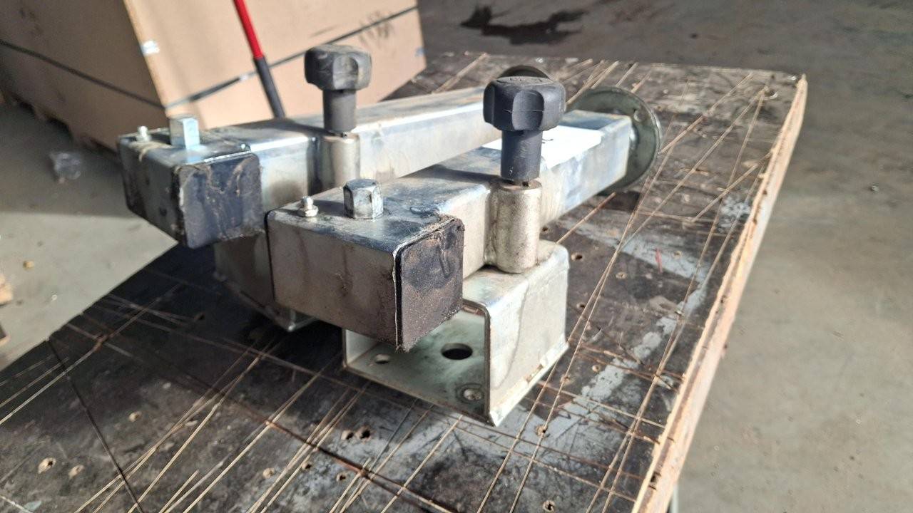 Party Support Legs