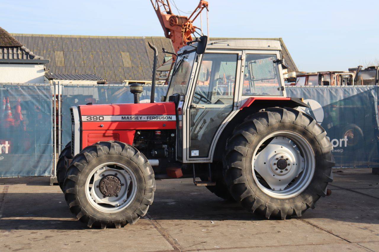 Tractor Massey Ferguson 390 Diesel 60kW (Margin)