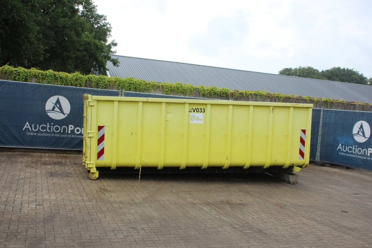 Container