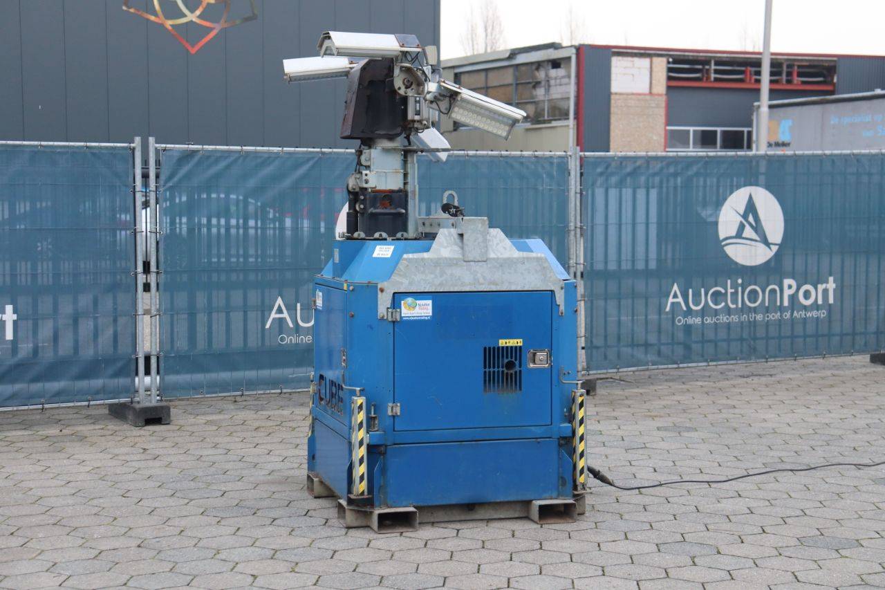 Albero leggero Hydro Power Cube Diesel 8,5 m 1,6 kW 2012