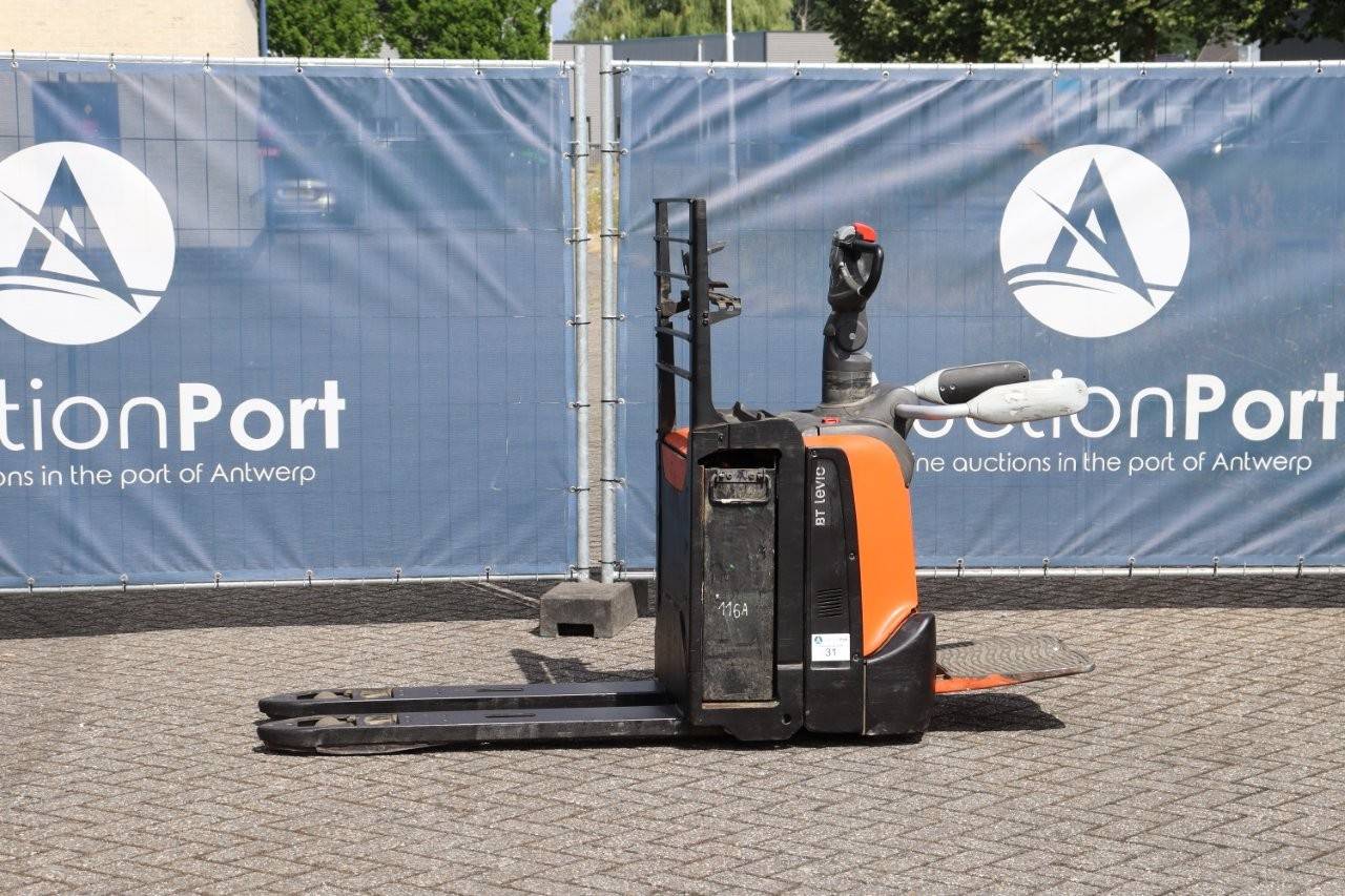 Pallet truck Toyota LPE200 Electric 2000kg 2013