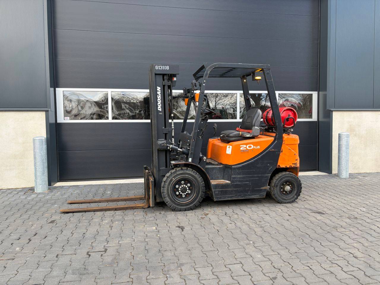 Doosan G20GP LPG Forklift 2000kg 4.7m 2021