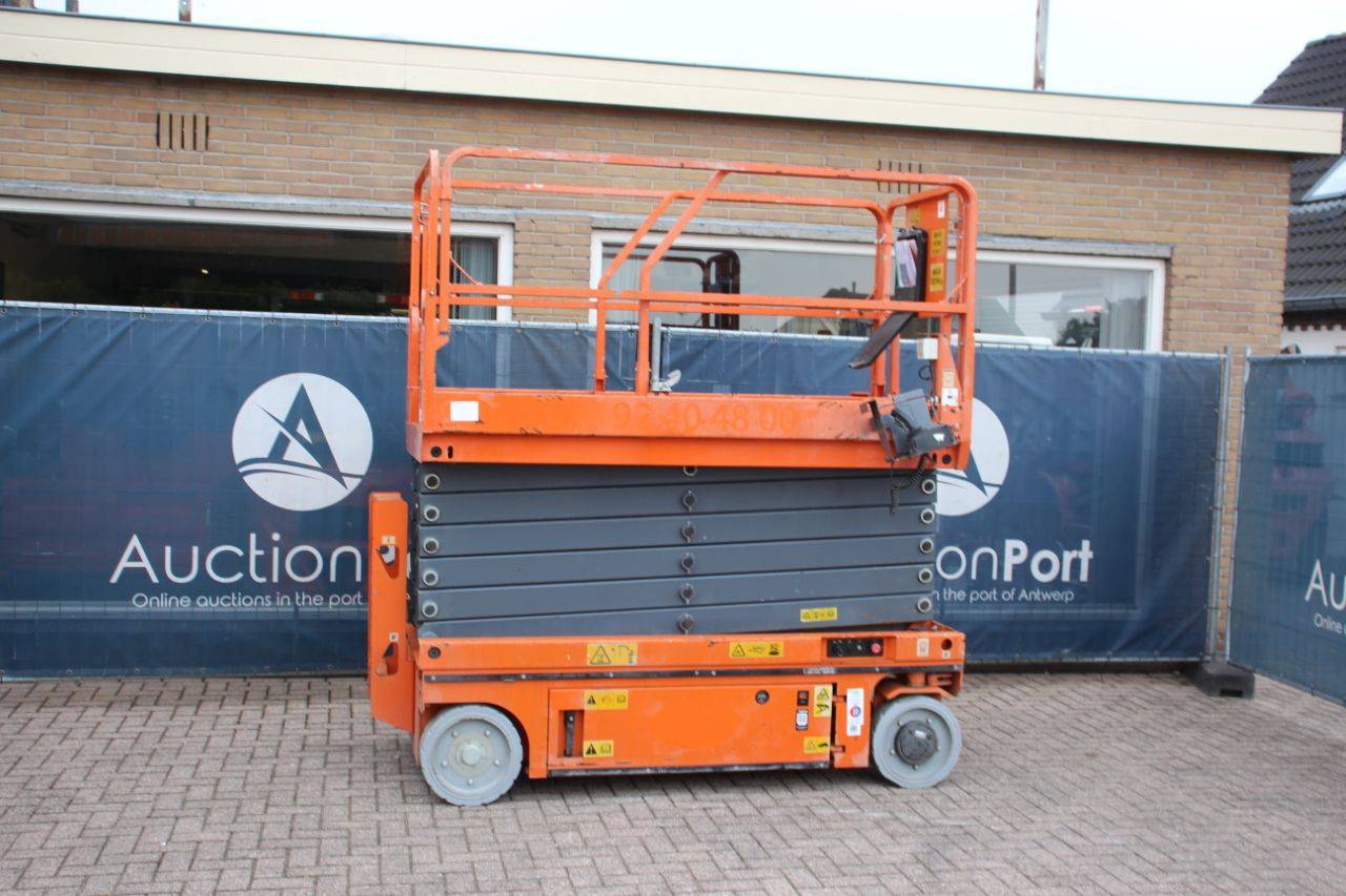 Scissor lift Hefei Yamei 12M Electric 8.0m 2017