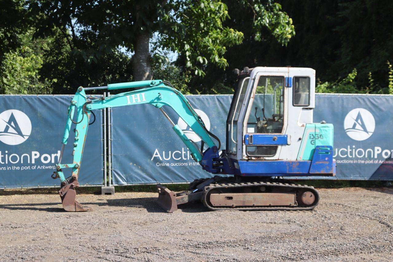 Rupsgraafmachine IHI IS30G Diesel