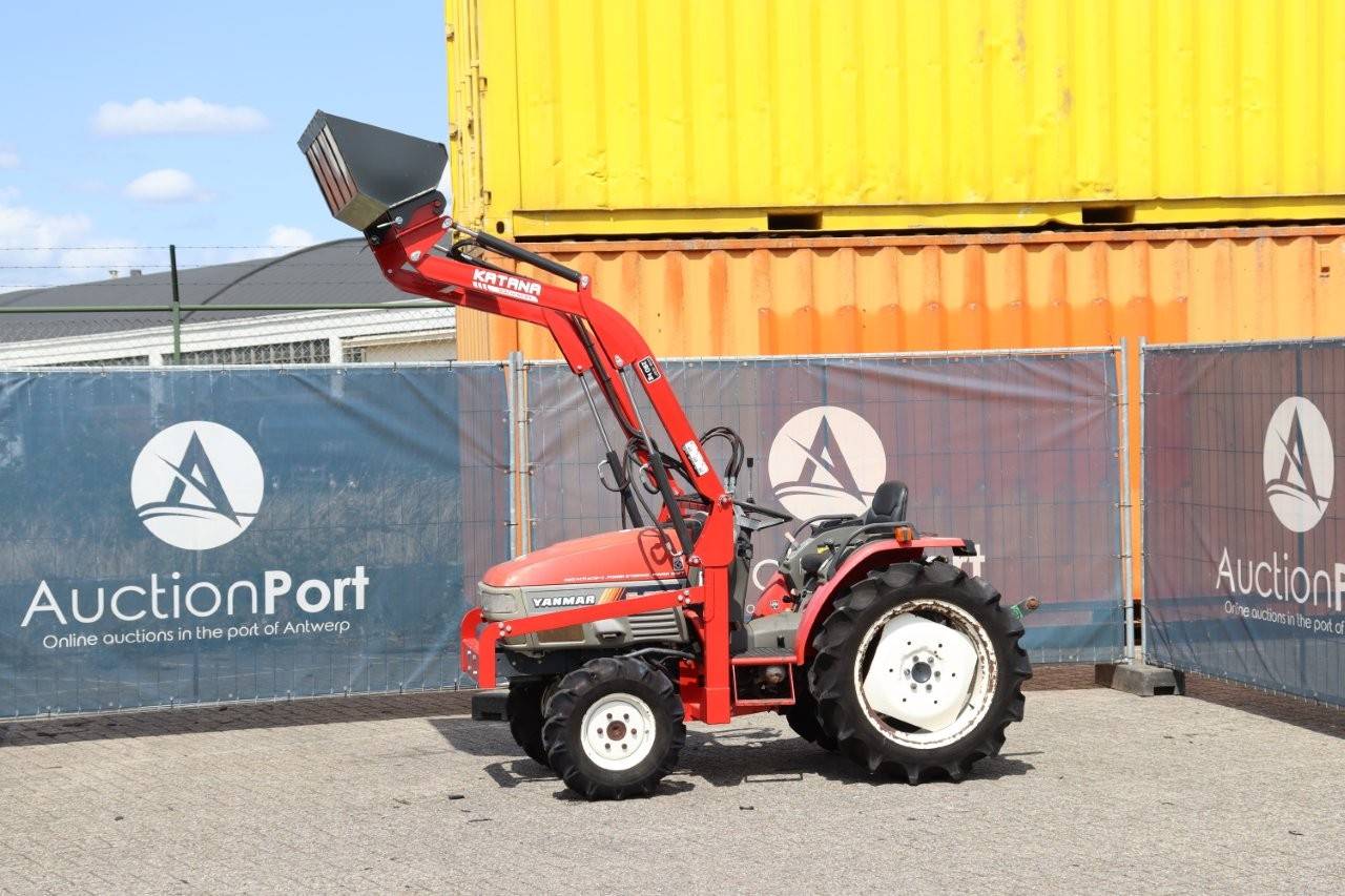 Yanmar F200D Diesel Mini Tractor with New Front Loader
